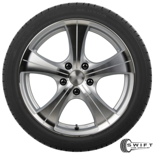 Bridgestone Potenza RE050A 2