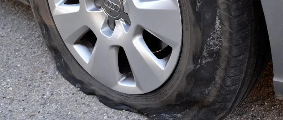 Signals of Tyre Replacement